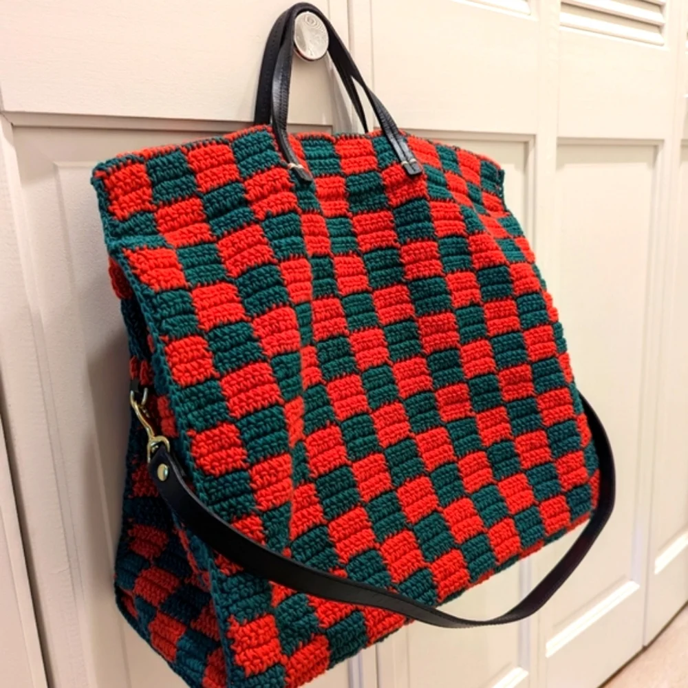 Clare V deep sea and blood orange Crochet Checkerboard Tote - Picture 2 of 10